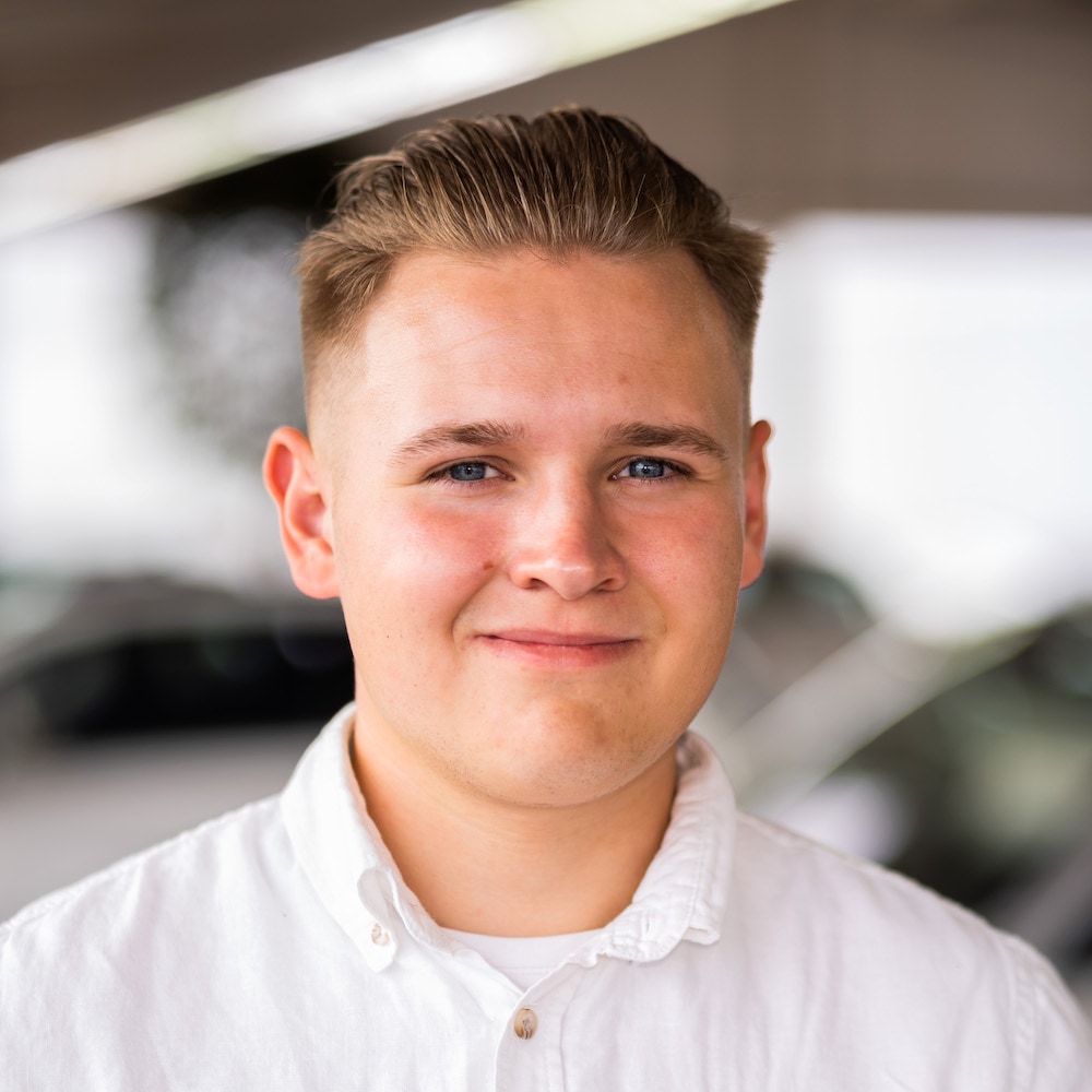 Autohaus Ahlers in Münster-Hiltrup – Ansprechpartner – Fahrzeuge & Meisterwerkstatt – 22 Autohaus Ahlers in Münster-Hiltrup – Ansprechpartner – Fahrzeuge & Meisterwerkstatt – 21