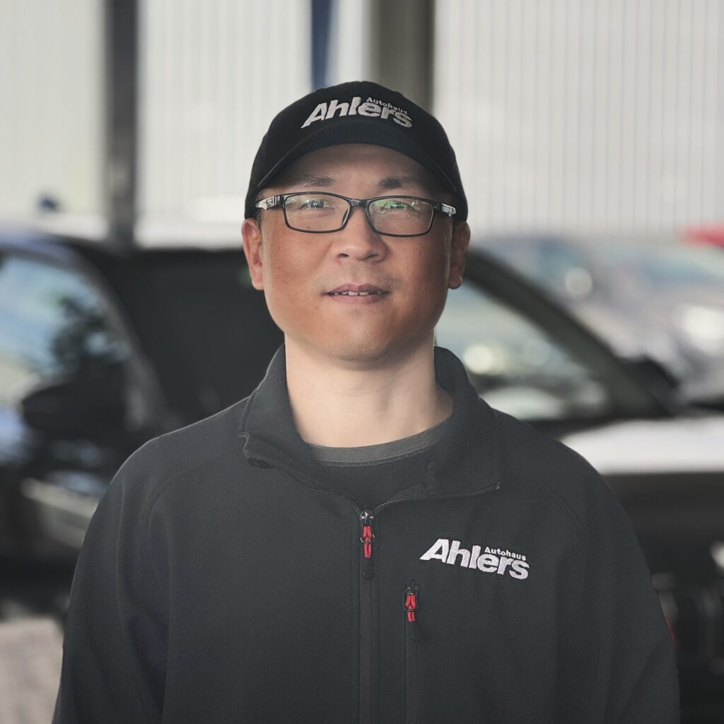 Autohaus Ahlers in Münster-Hiltrup – Ansprechpartner – Fahrzeuge & Meisterwerkstatt – 83