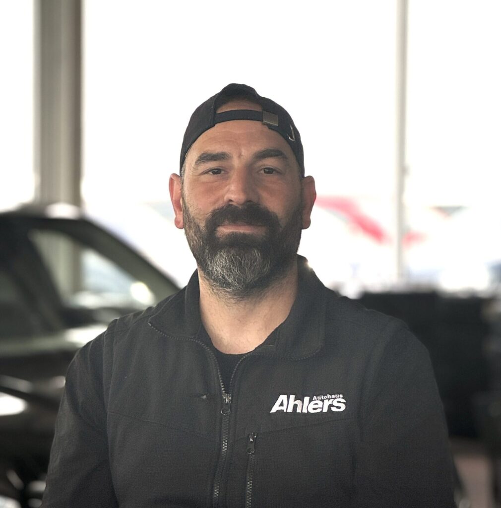 Autohaus Ahlers in Münster-Hiltrup – Ansprechpartner – Fahrzeuge & Meisterwerkstatt – 91