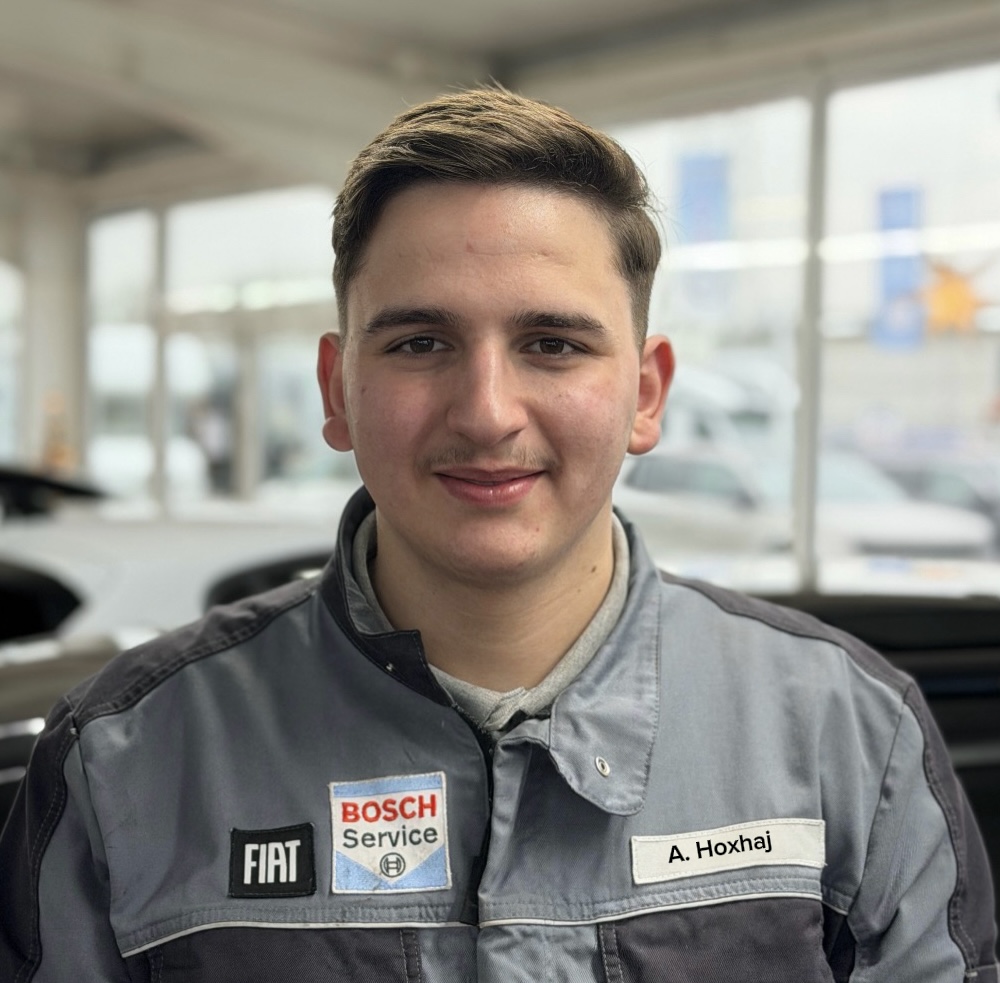 Autohaus Ahlers in Münster-Hiltrup – Ansprechpartner – Fahrzeuge & Meisterwerkstatt – 83